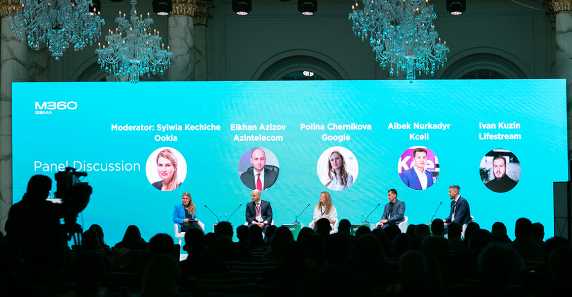 Image of the panel including Sylwia Kechiche at M360